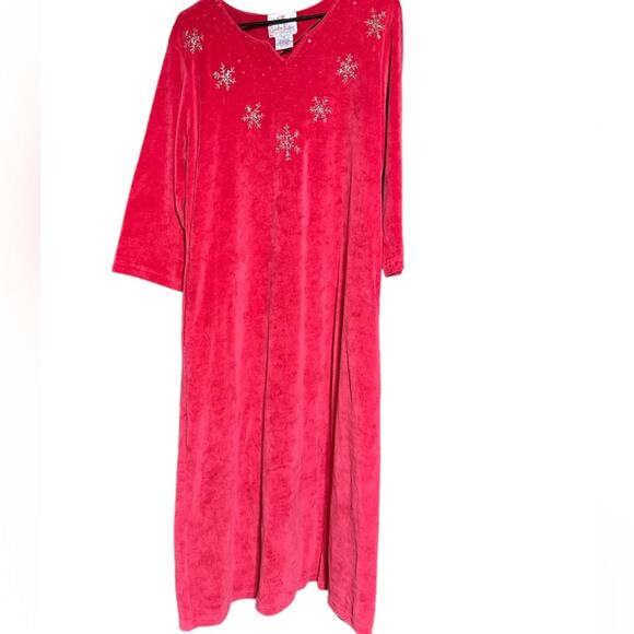 Quacker factory red velour snowflake dress house coat size medium - Picture 2 of 11